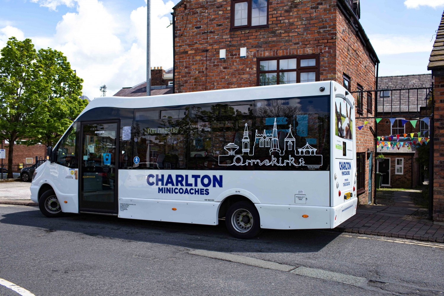 Tribute to Ormskirk Charlton Minicoaches Ltd